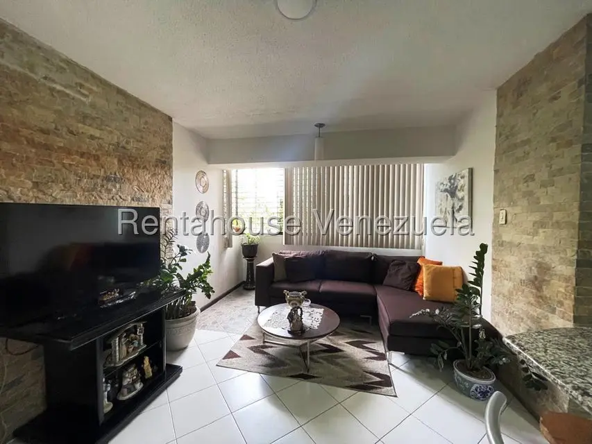 Apartamento (1 Nivel) en Venta en La Boyera, Distrito Metropolitano - 4