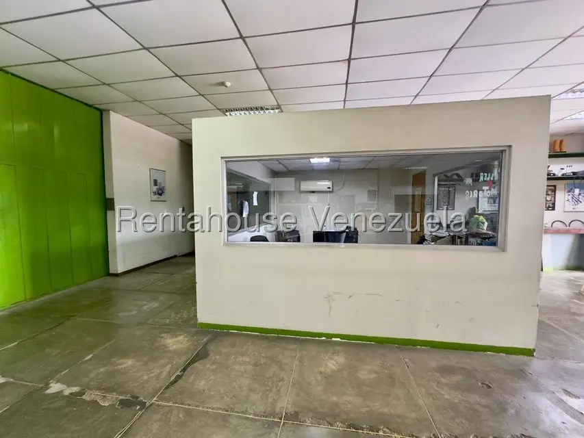 Comercial (Local Comercial) en Venta en Zona Industrial 2, Lara - 15