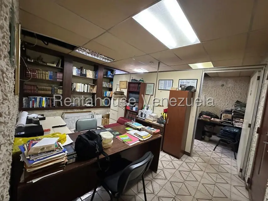 Comercial (Local Comercial) en Venta en Zona Industrial 2, Lara - 16