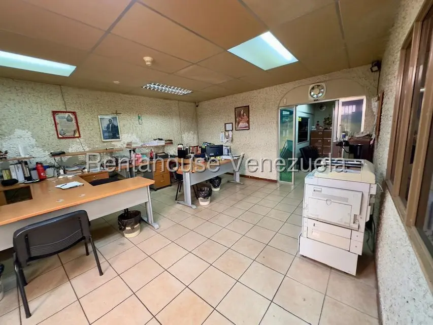 Comercial (Local Comercial) en Venta en Zona Industrial 2, Lara - 19