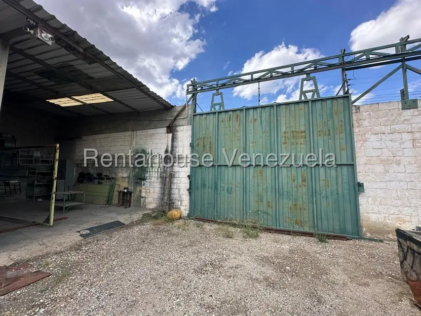Comercial (Local Comercial) en Venta en Zona Industrial 2, Lara - 26