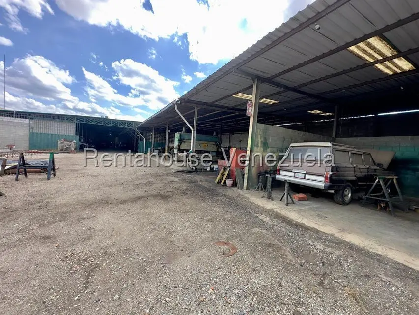 Comercial (Local Comercial) en Venta en Zona Industrial 2, Lara - 30
