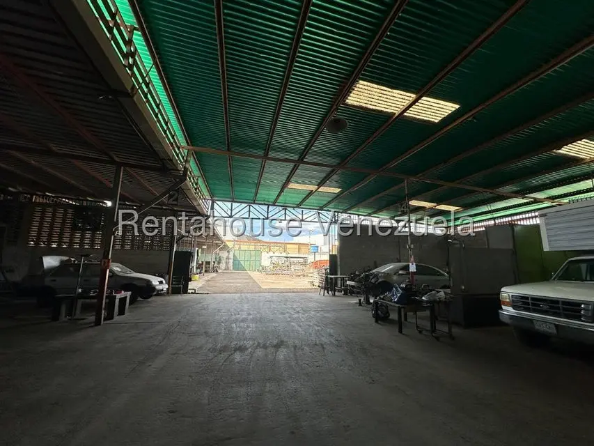 Comercial (Local Comercial) en Venta en Zona Industrial 2, Lara - 34