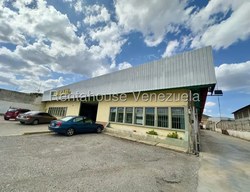 Comercial (Local Comercial) en Venta en Zona Industrial 2, Lara - 46