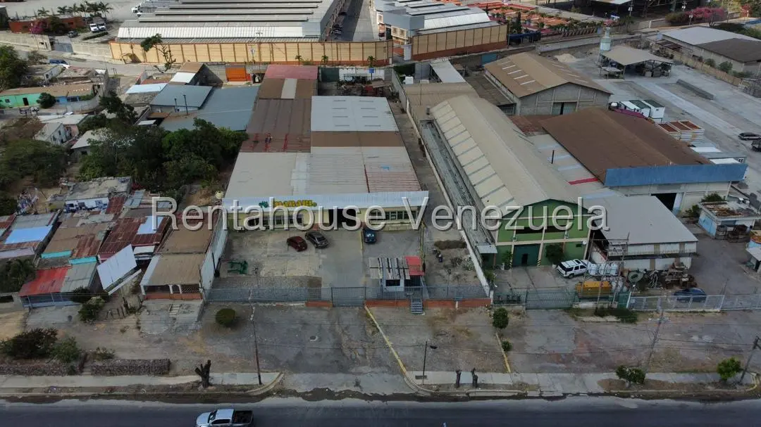 Comercial (Local Comercial) en Venta en Zona Industrial 2, Lara - 8