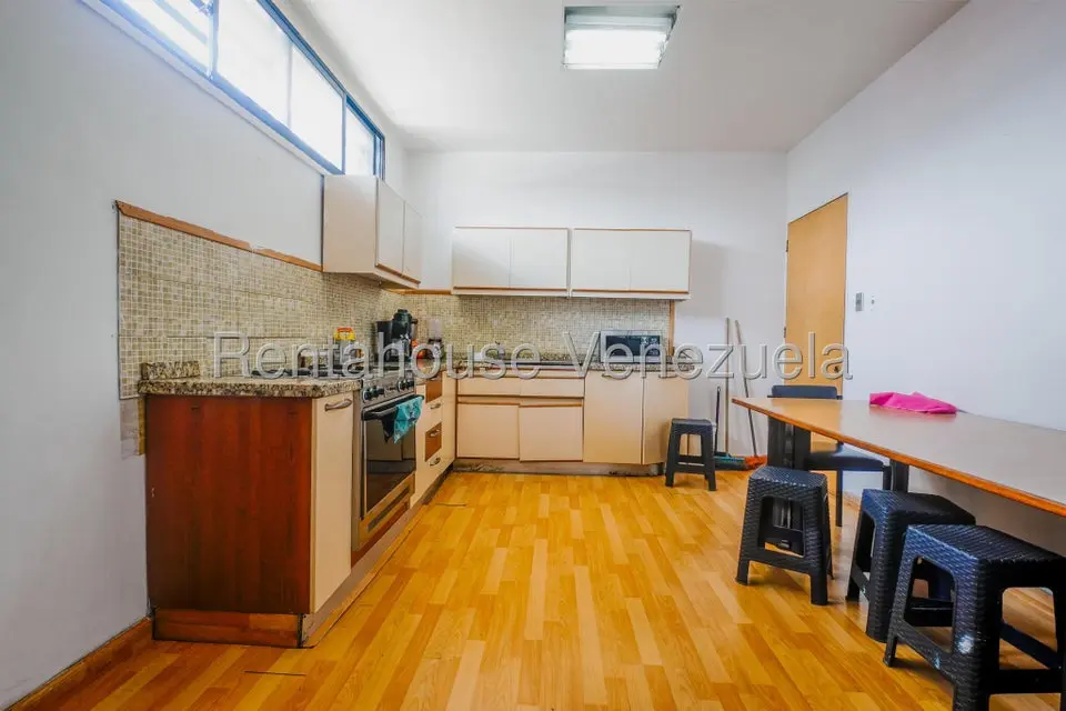 Comercial (Galpon - Deposito) en Alquiler en Los Naranjos, Miranda - 20