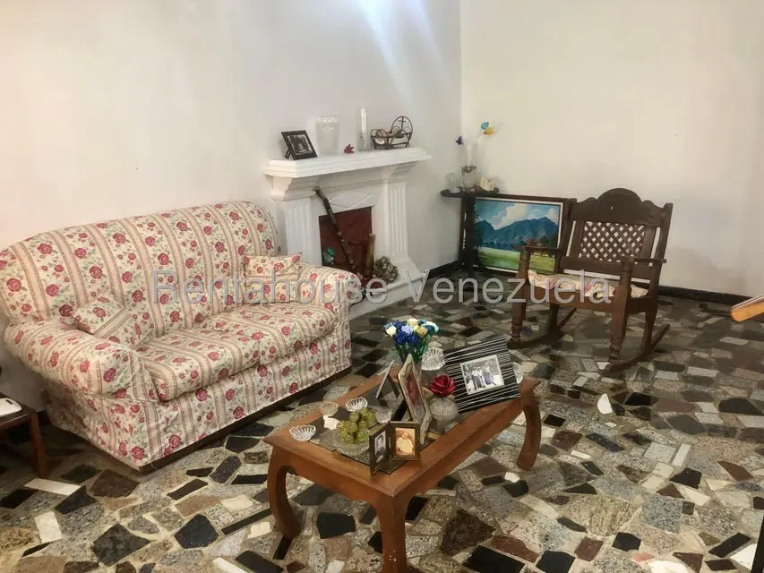 Casa (Multipes Niveles) en Venta en Colinas de Carrizal, Miranda - 6