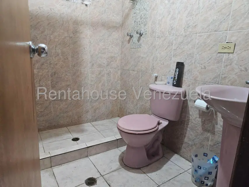 Casa (Multipes Niveles) en Venta en Parroquia San Agustin, Distrito Metropolitano - 29