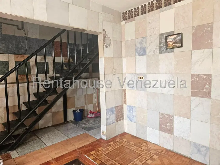 Casa (Multipes Niveles) en Venta en Parroquia San Agustin, Distrito Metropolitano - 31
