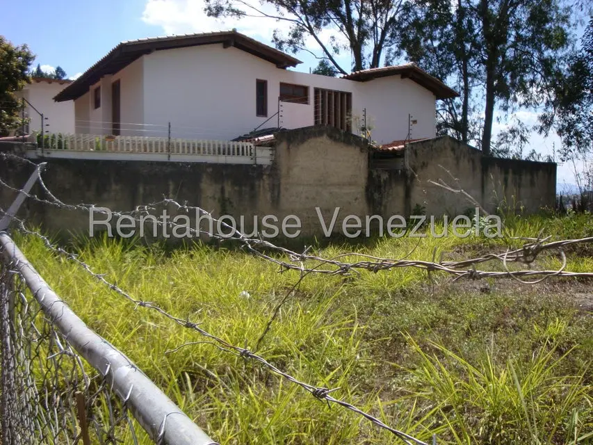 Terreno (Residencial) en Venta en Los Naranjos del Cafetal, Distrito Metropolitano - 4