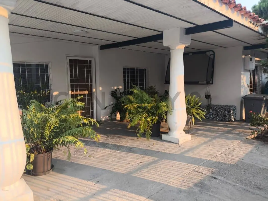 Casa en Venta Urbanizacion El Saman II. Maracay. Edo Aragua - 10