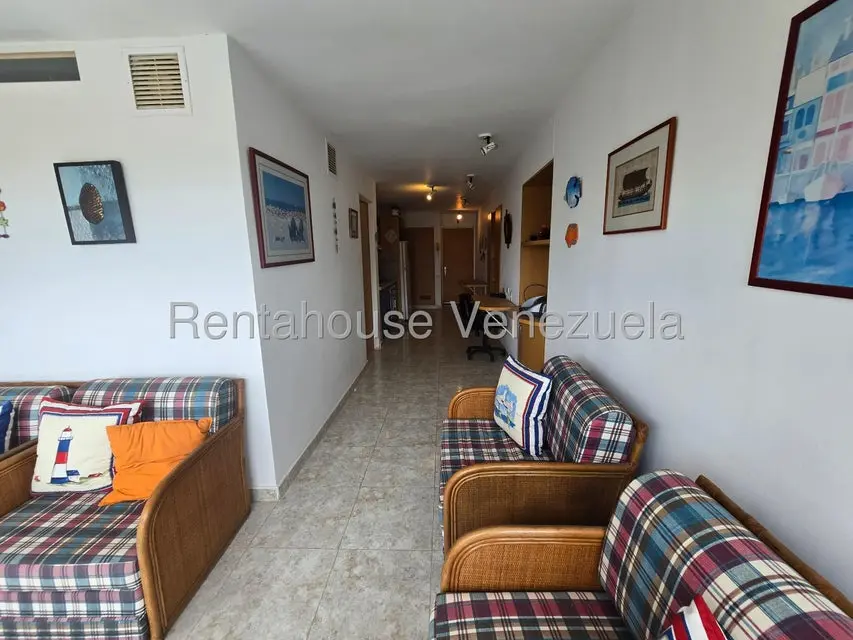 Apartamento (1 Nivel) en Alquiler en Playa Grande, Vargas - 13