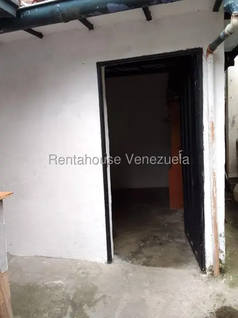 Casa (1 Nivel) en Venta en Mucunutan, Merida - 21