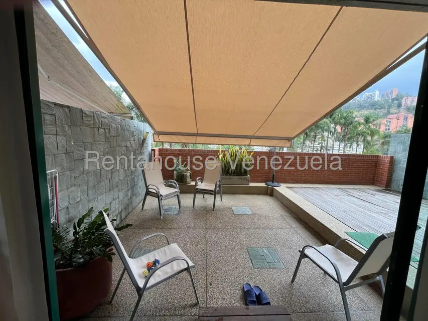 Apartamento (1 Nivel) en Alquiler en Escampadero, Distrito Metropolitano - 13
