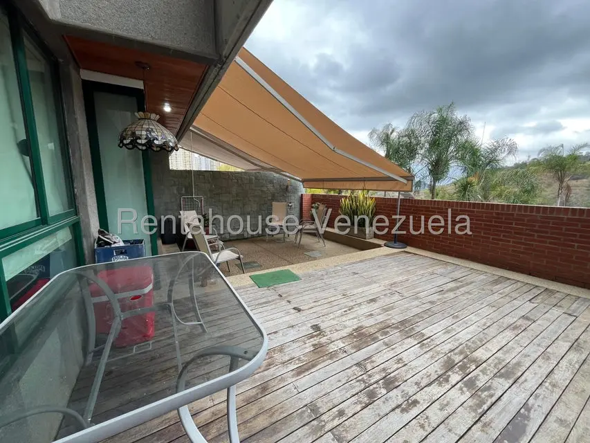 Apartamento (1 Nivel) en Alquiler en Escampadero, Distrito Metropolitano - 16