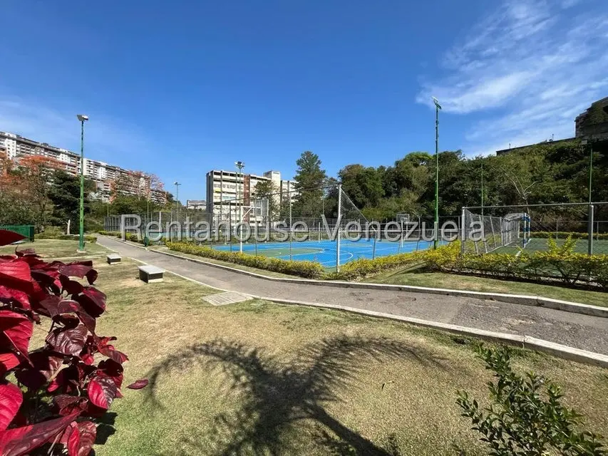 Apartamento (1 Nivel) en Alquiler en Escampadero, Distrito Metropolitano - 26