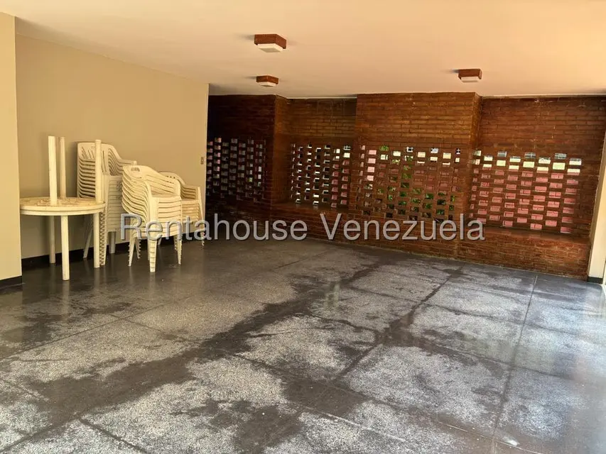 Apartamento (1 Nivel) en Alquiler en Chuao, Distrito Metropolitano - 27
