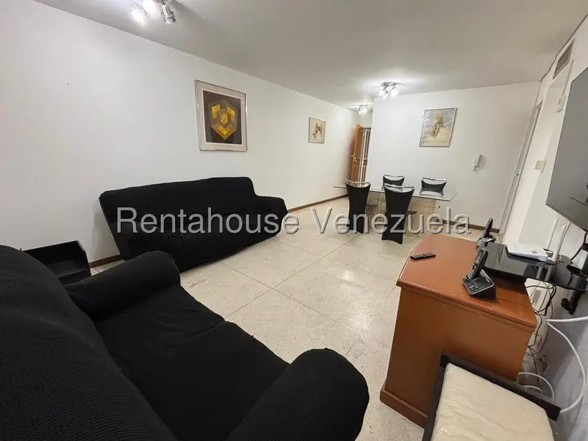 Apartamento (1 Nivel) en Alquiler en Chuao, Distrito Metropolitano - 6