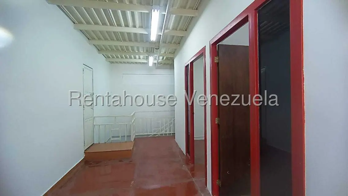 Comercial (Local Comercial) en Venta en Zona Oeste, Lara - 11