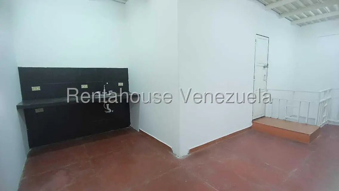 Comercial (Local Comercial) en Venta en Zona Oeste, Lara - 15