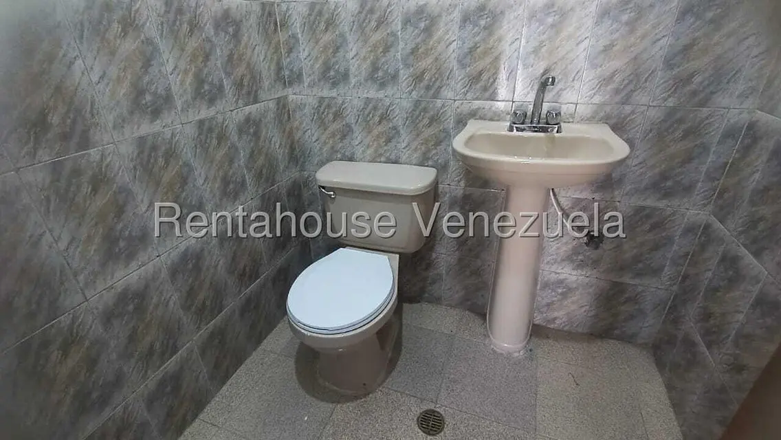 Comercial (Local Comercial) en Venta en Zona Oeste, Lara - 20