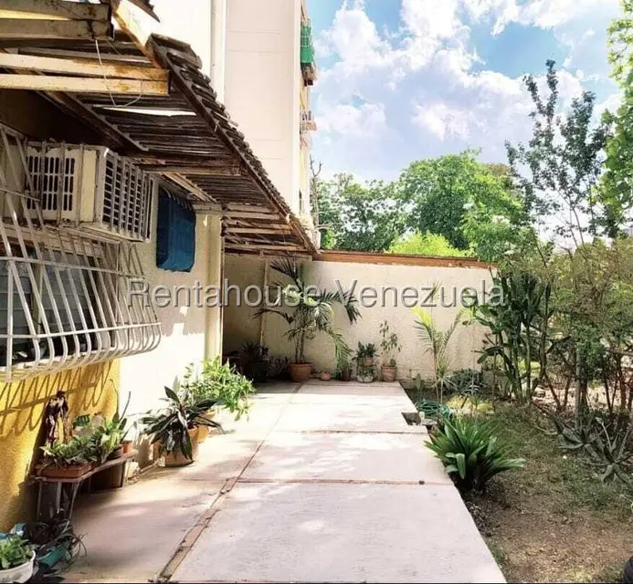 Apartamento (1 Nivel) en Venta en Rio Lama, Lara - 2