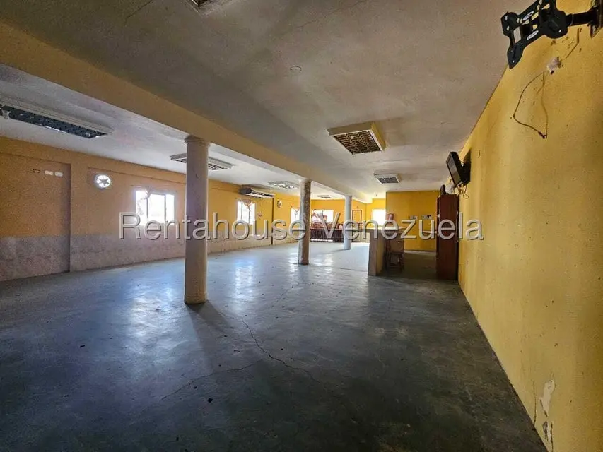 Comercial (Local Comercial) en Alquiler en Centro, Falcon - 3