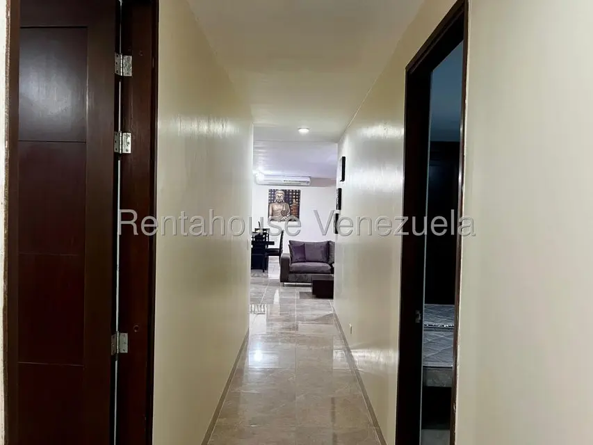Apartamento (1 Nivel) en Alquiler en Zona Este, Lara - 30