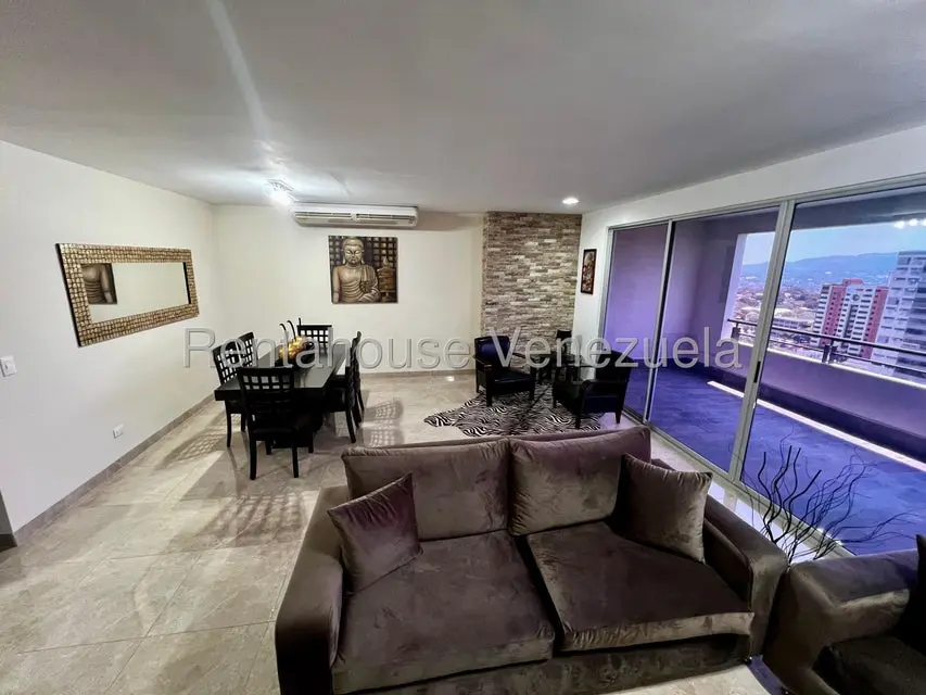 Apartamento (1 Nivel) en Alquiler en Zona Este, Lara - 5