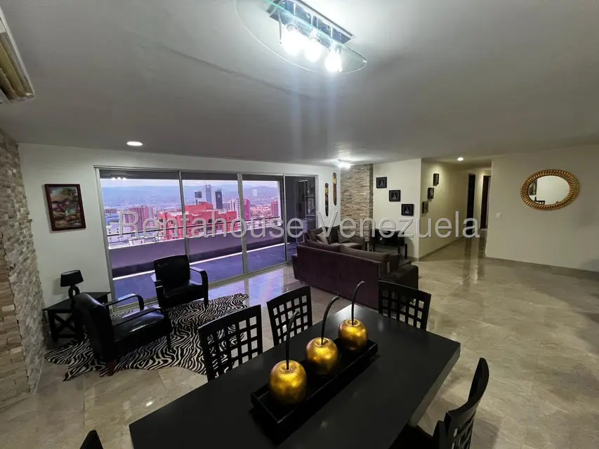 Apartamento (1 Nivel) en Alquiler en Zona Este, Lara - 7