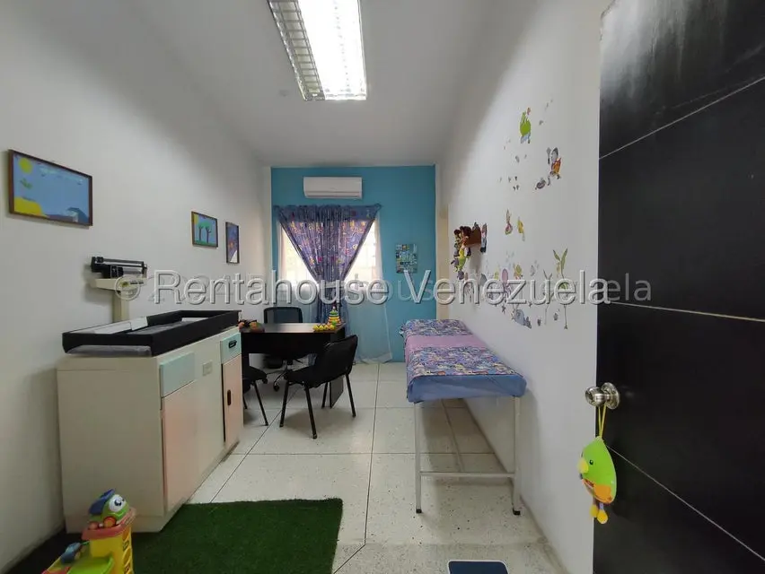 Comercial (Consultorio Medico) en Venta en Antonio Miguel Martinez, Guarico - 16