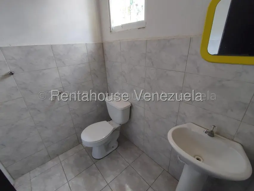 Comercial (Consultorio Medico) en Venta en Antonio Miguel Martinez, Guarico - 22