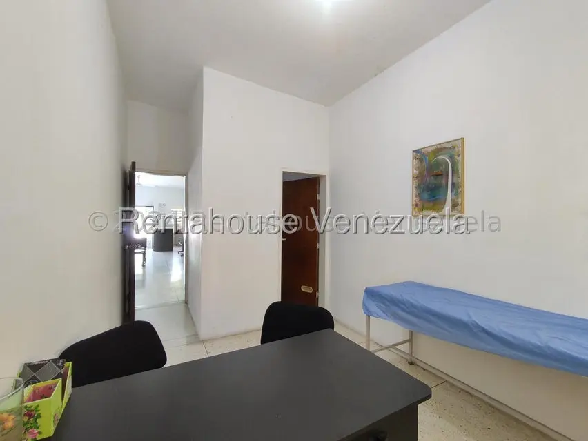 Comercial (Consultorio Medico) en Venta en Antonio Miguel Martinez, Guarico - 25
