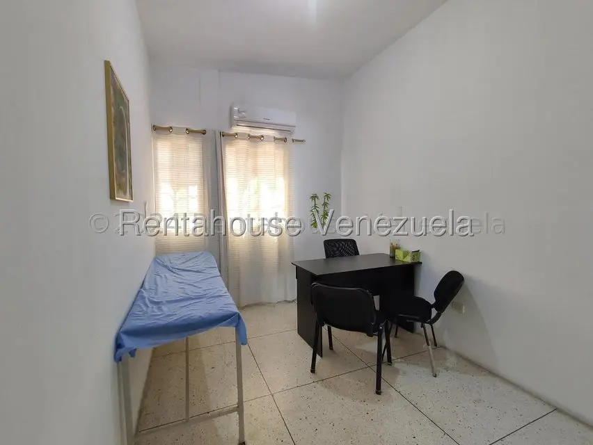Comercial (Consultorio Medico) en Venta en Antonio Miguel Martinez, Guarico - 26