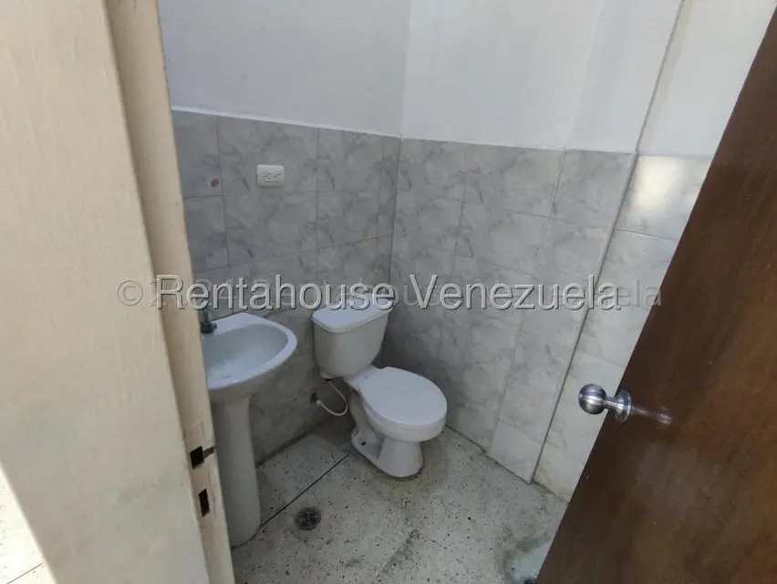 Comercial (Consultorio Medico) en Venta en Antonio Miguel Martinez, Guarico - 27