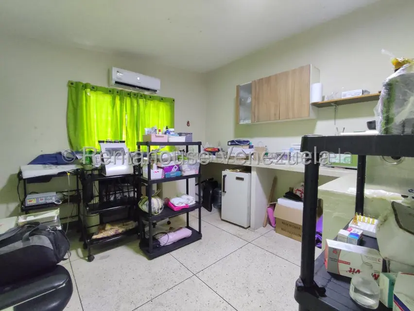 Comercial (Consultorio Medico) en Venta en Antonio Miguel Martinez, Guarico - 31