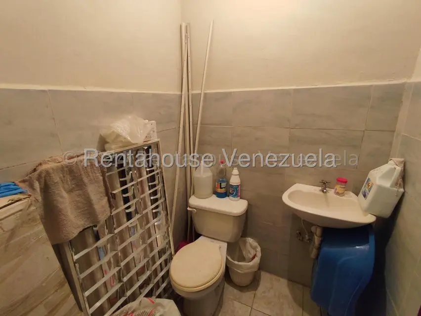 Comercial (Consultorio Medico) en Venta en Antonio Miguel Martinez, Guarico - 32