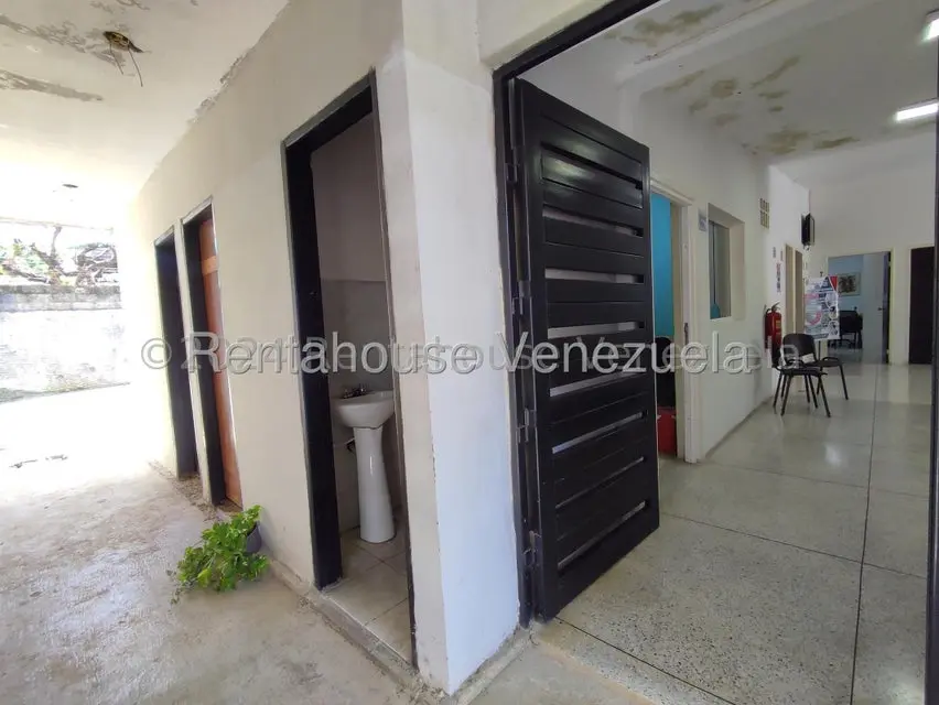 Comercial (Consultorio Medico) en Venta en Antonio Miguel Martinez, Guarico - 35