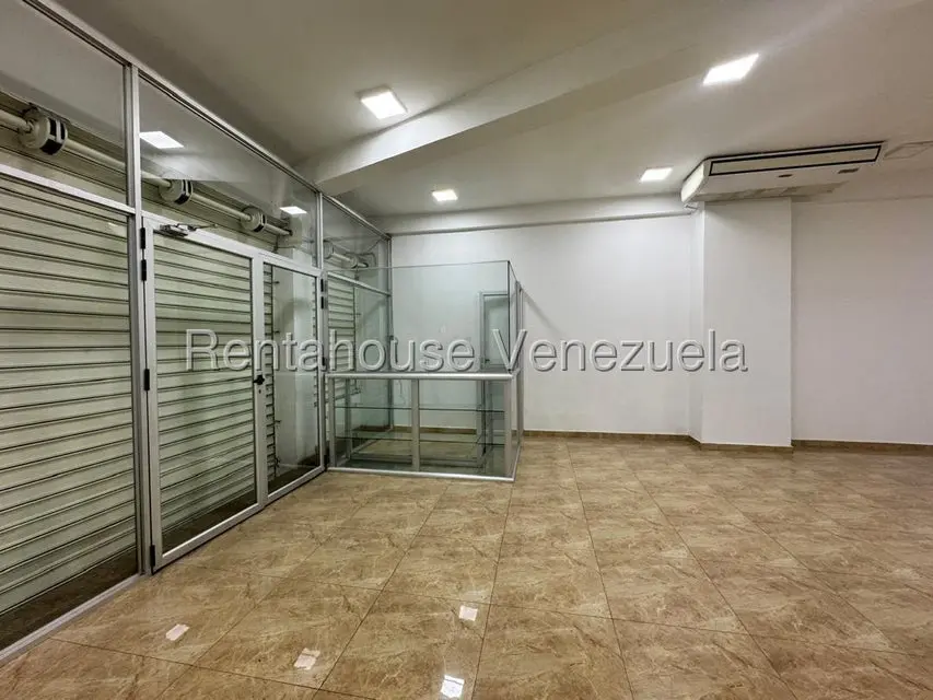 Comercial (Local Comercial) en Venta en Centro, Lara - 3