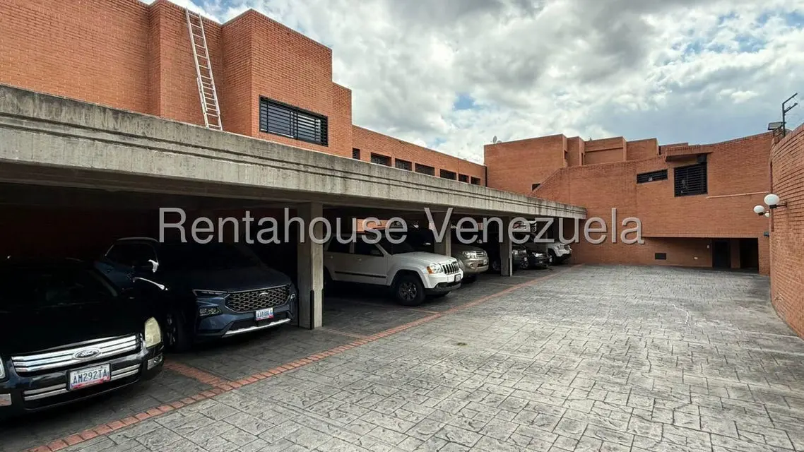 Apartamento (Multiples Niveles) en Venta en Lomas de La Trinidad, Distrito Metropolitano - 22