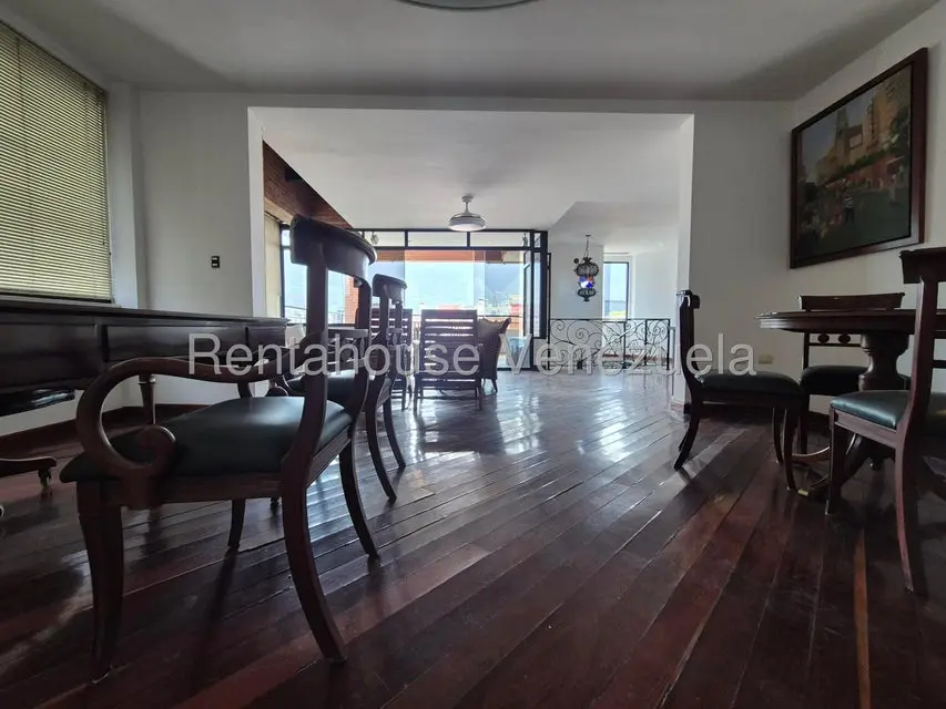 Apartamento (Duplex) en Venta en El Rosal, Distrito Metropolitano - 43