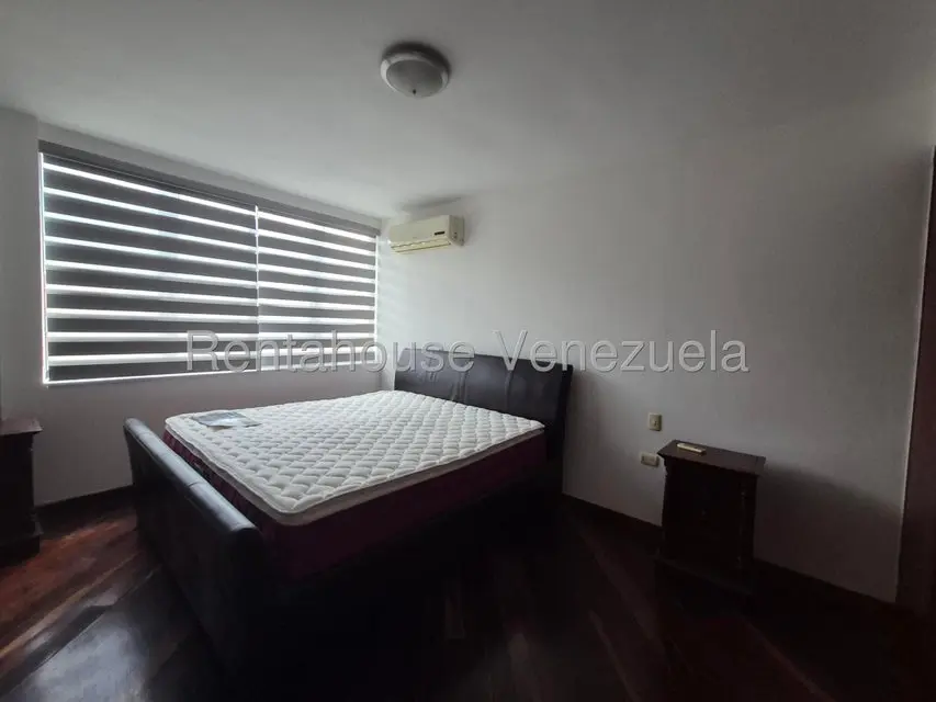Apartamento (Duplex) en Venta en El Rosal, Distrito Metropolitano - 45