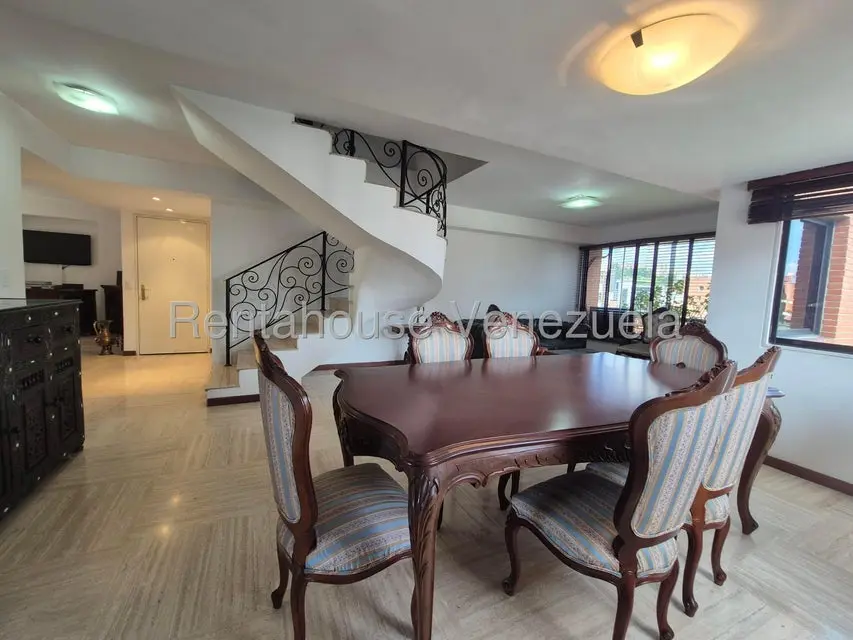 Apartamento (Duplex) en Venta en El Rosal, Distrito Metropolitano - 6