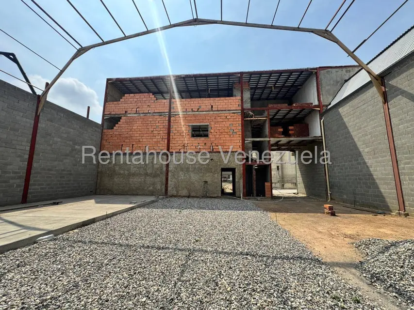 Comercial (Galpon - Deposito) en Venta en Zona Industrial 2, Lara - 8