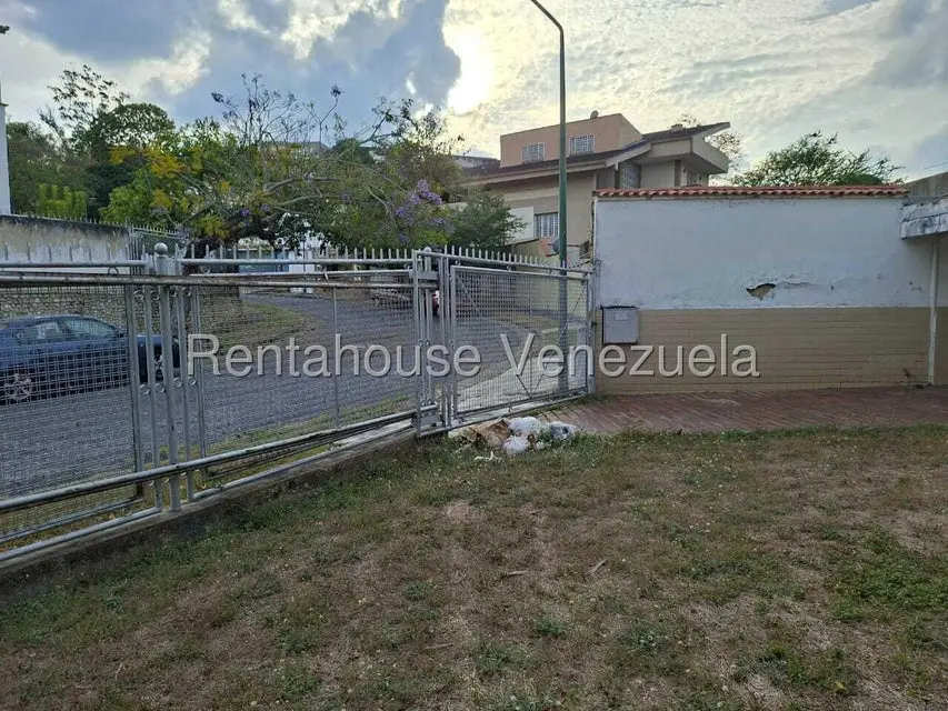 Casa (Duplex) en Venta en Macaracuay, Distrito Metropolitano - 33