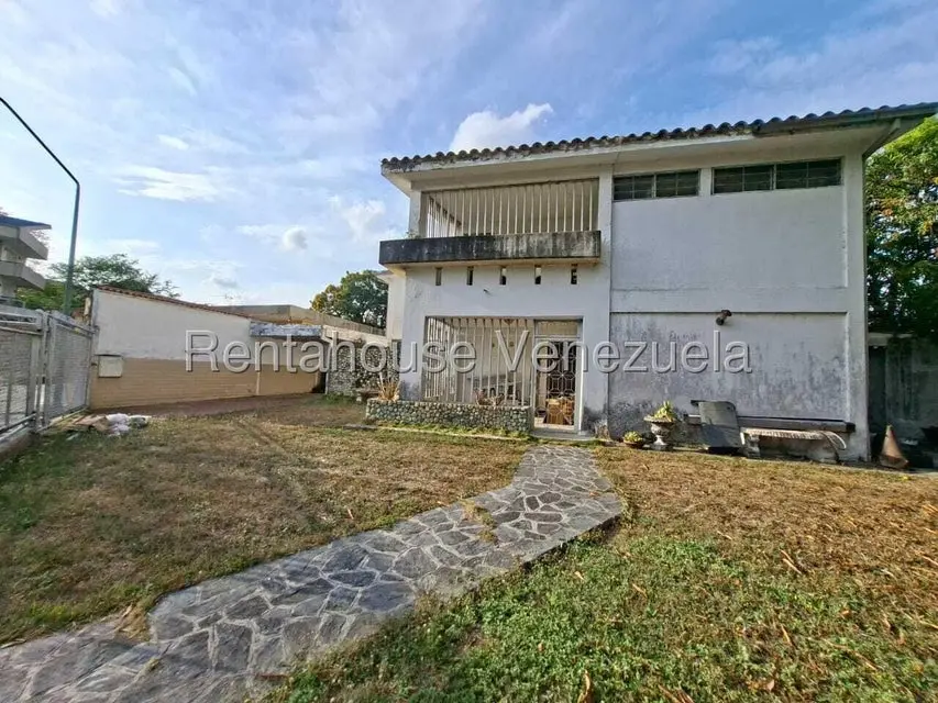 Casa (Duplex) en Venta en Macaracuay, Distrito Metropolitano - 8