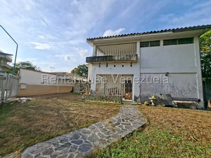 Casa (Duplex) en Venta en Macaracuay, Distrito Metropolitano - 9