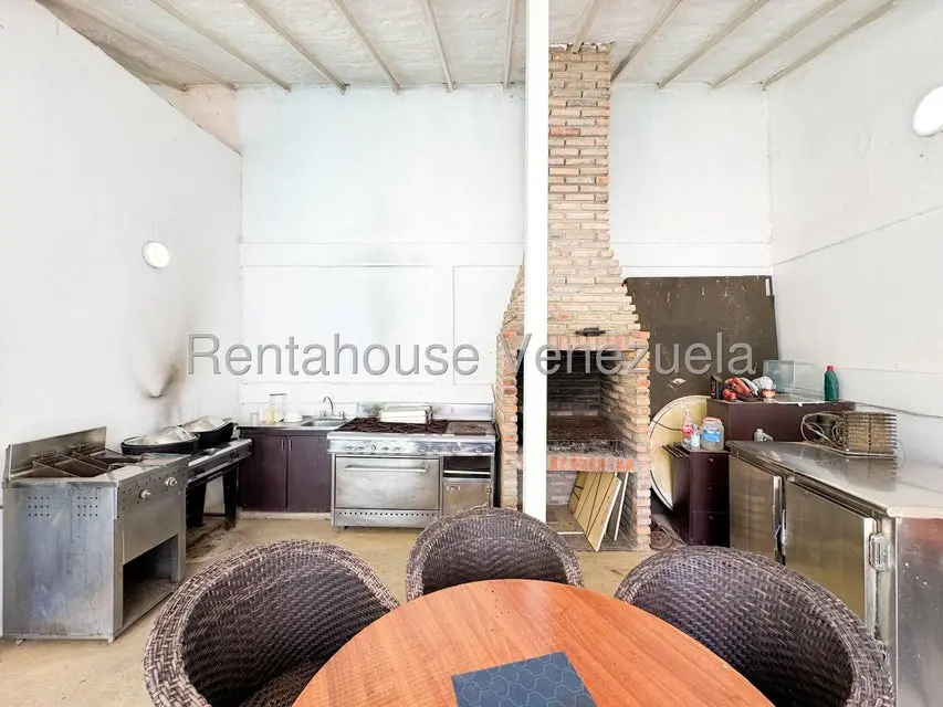 Casa (Duplex) en Venta en El Hatillo, Distrito Metropolitano - 17