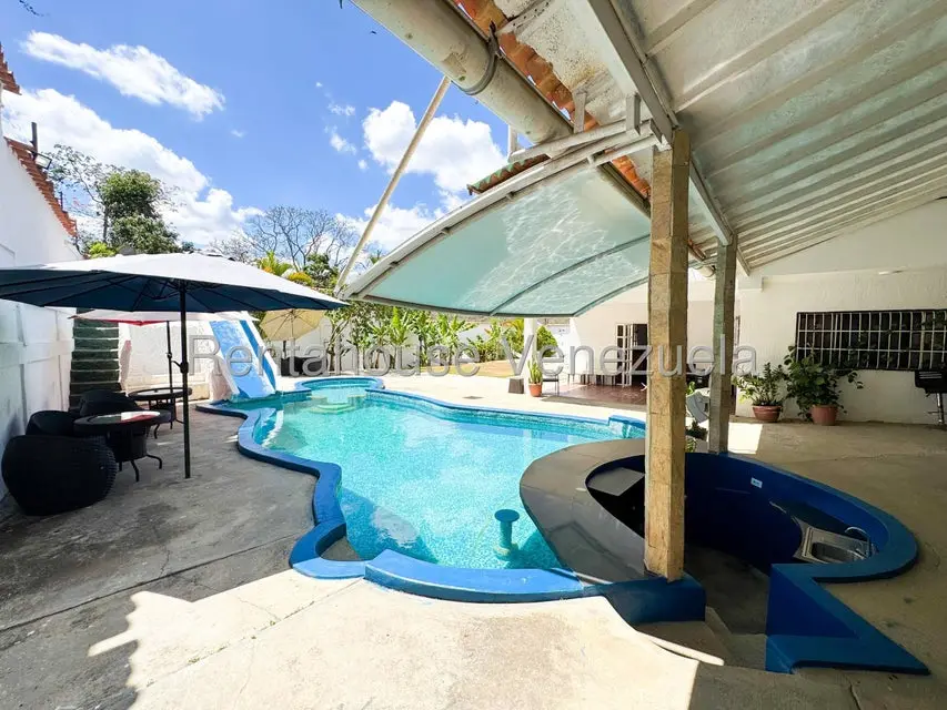 Casa (Duplex) en Venta en El Hatillo, Distrito Metropolitano - 19