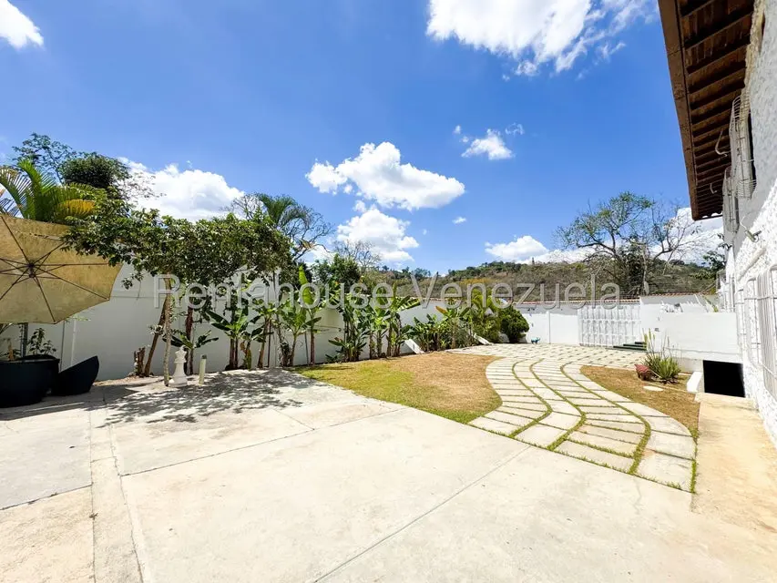 Casa (Duplex) en Venta en El Hatillo, Distrito Metropolitano - 24